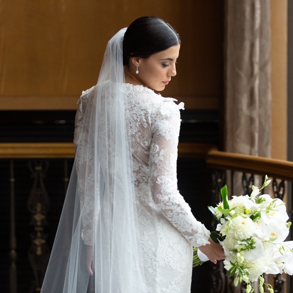 Meet your Posher, Michelle - Picture 1 of 1